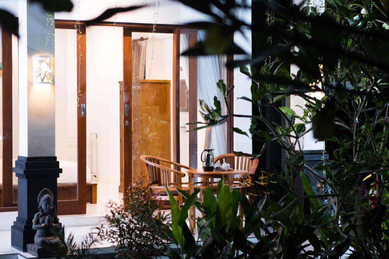 Suntari Homestay Ubud  Luaran gambar