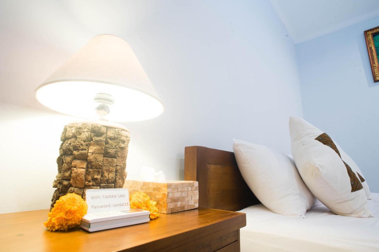Suntari Homestay Ubud  Luaran gambar