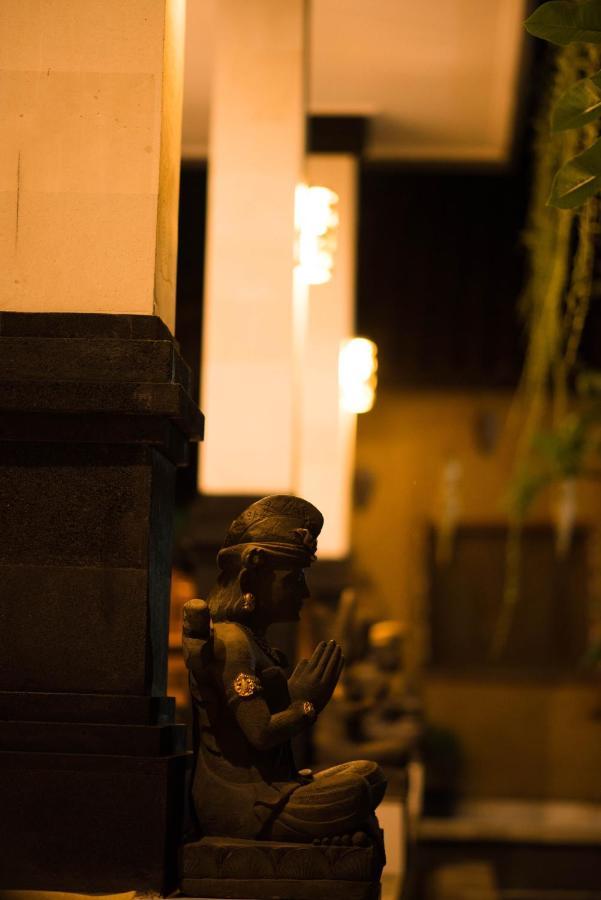Suntari Homestay Ubud  Luaran gambar